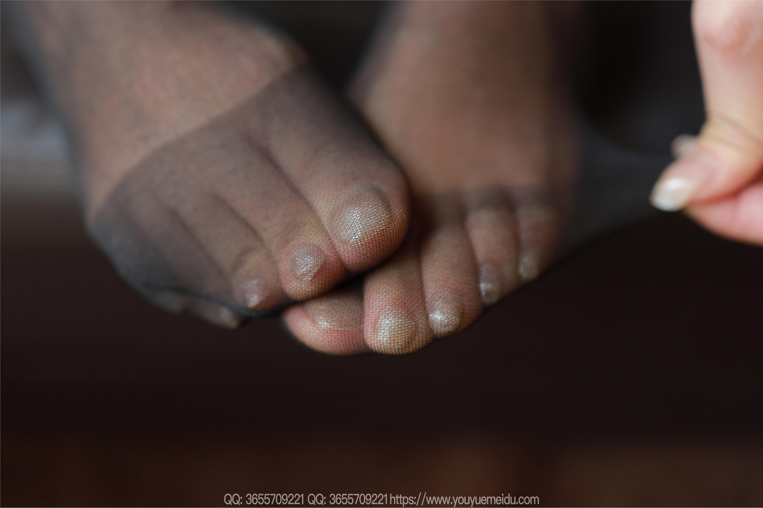 IESS异思趣向  2025.05.18 丝享家 2056 婉萍《一字高跟（下）》